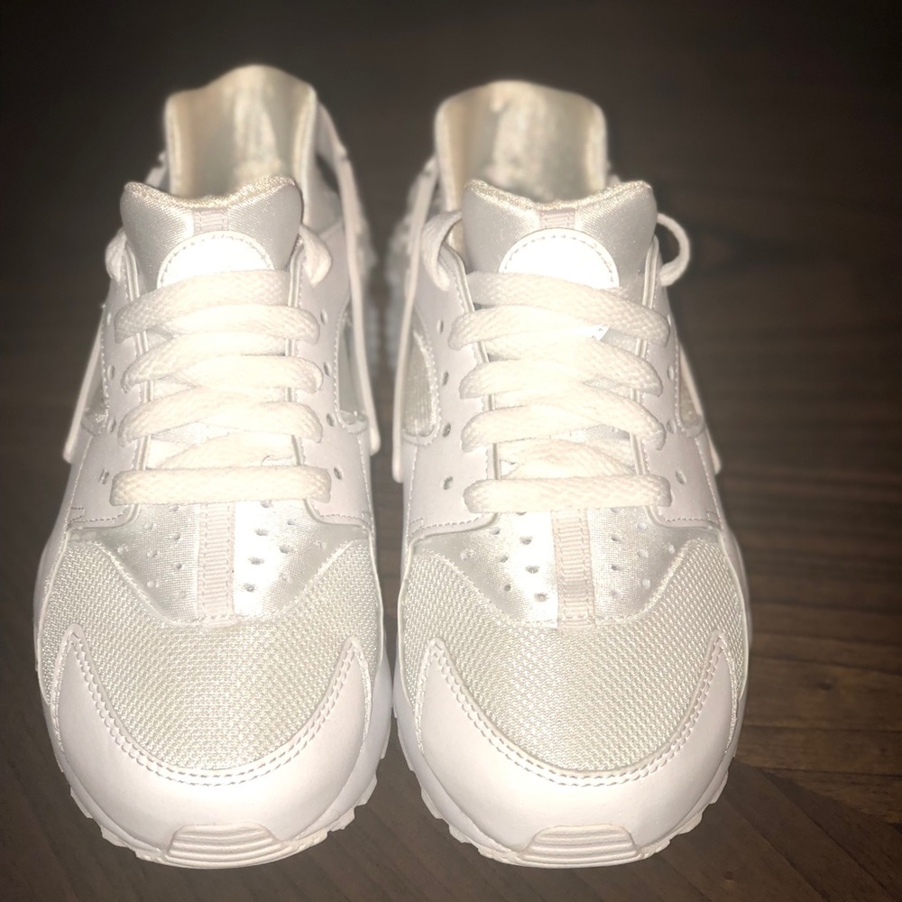 All white Nike Haurache...
